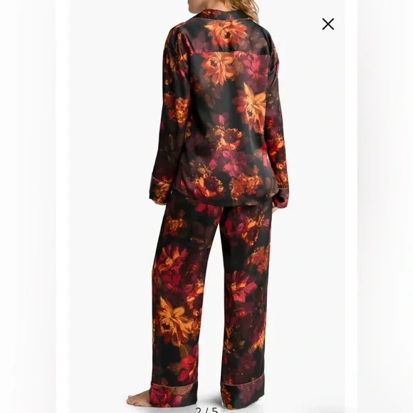 NWT Midnight Bakery Dylan Floral Print Satin Pajamas - Picture 3 of 10